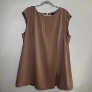 Chico’s Black Label Sleeveless Slit Tunic